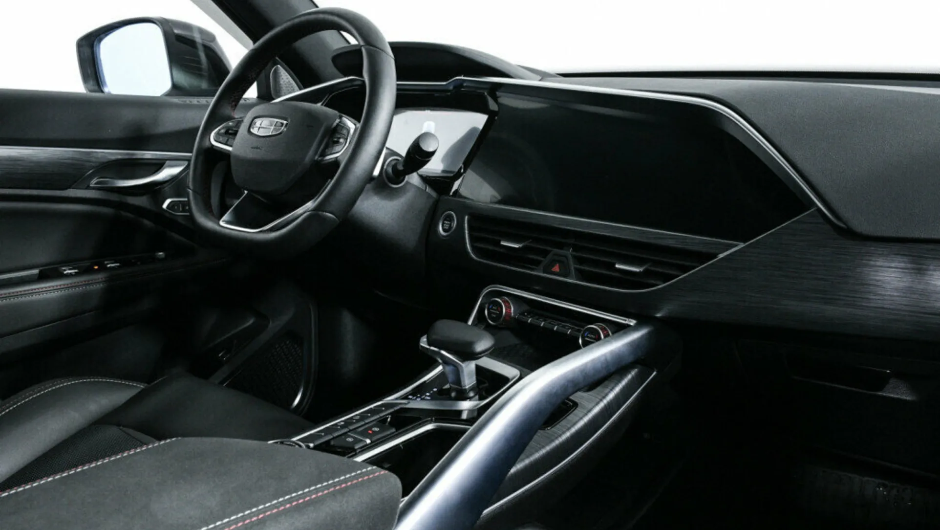 Geely Tugella