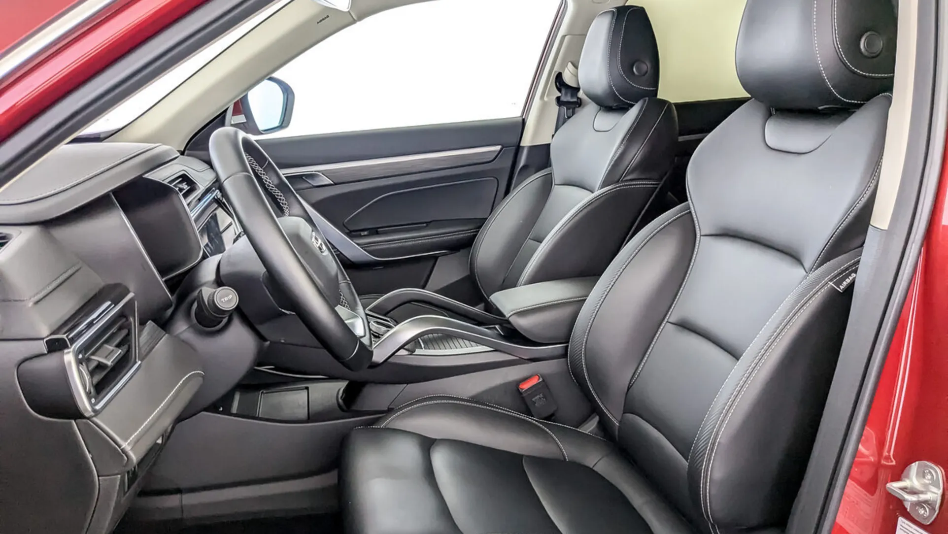Geely Atlas Pro