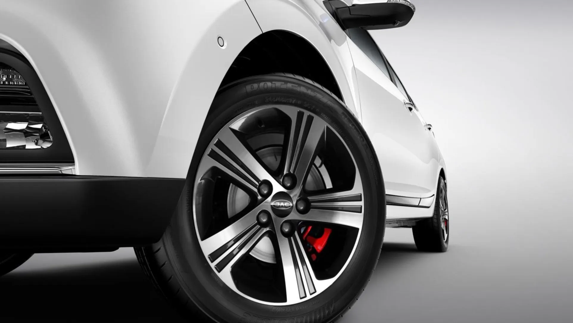 JAC iEV7S