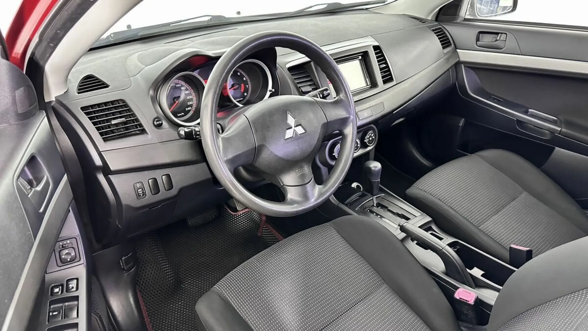 Mitsubishi Lancer