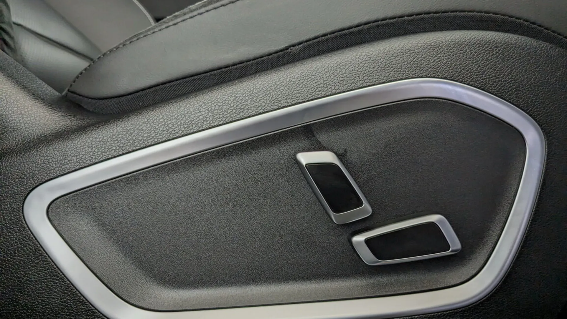 Geely Tugella
