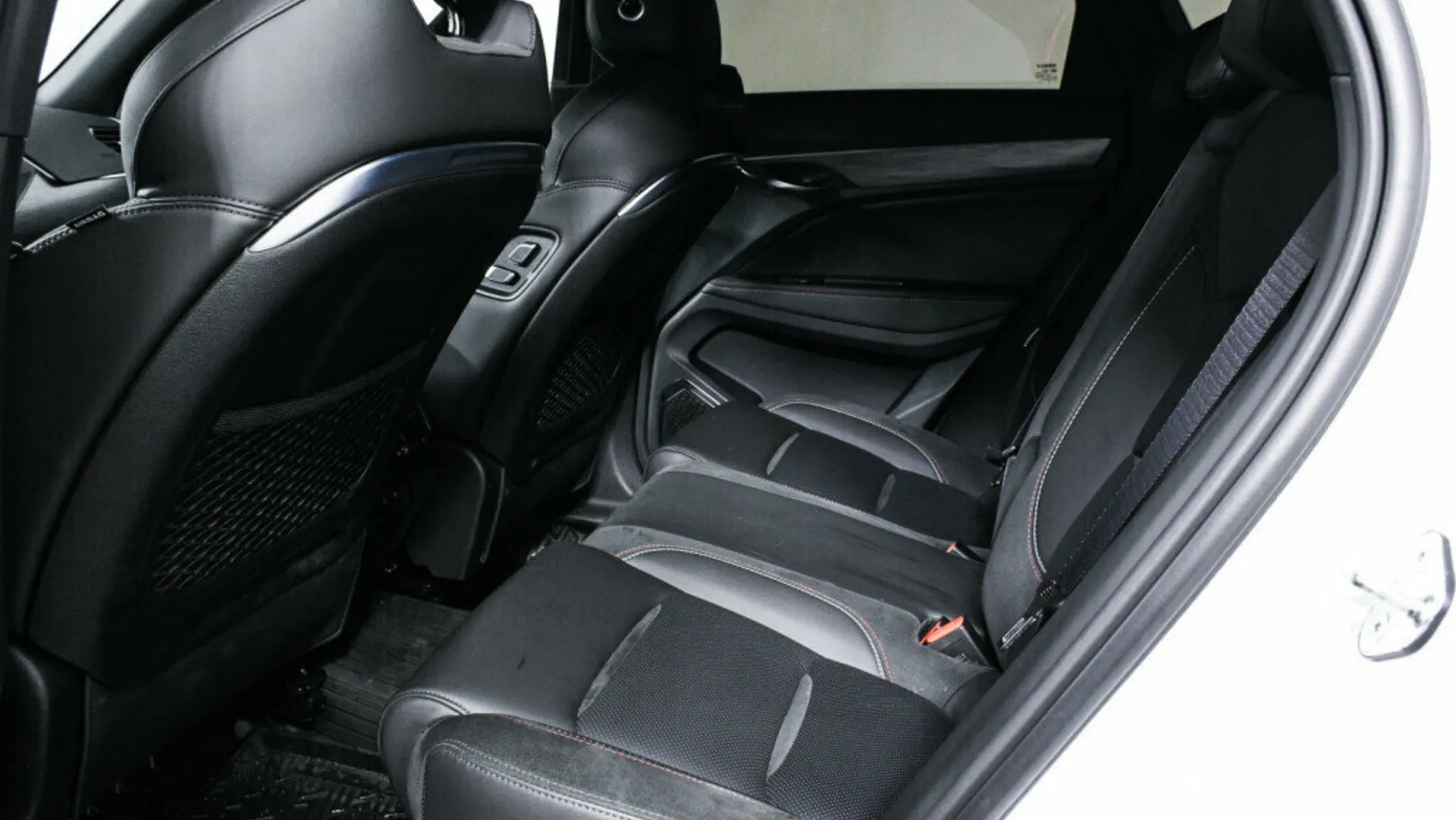 Geely Tugella