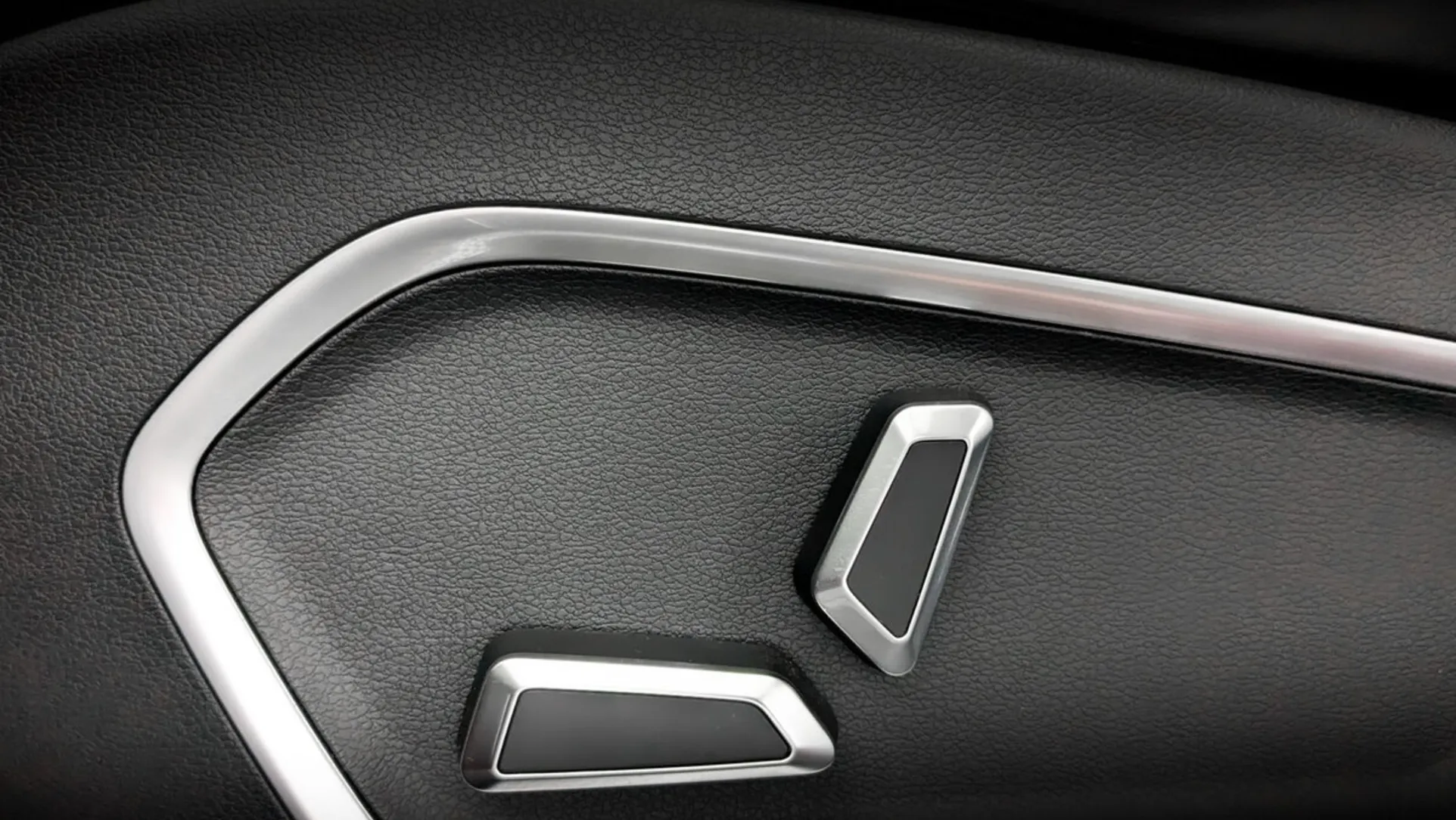 Geely Atlas Pro
